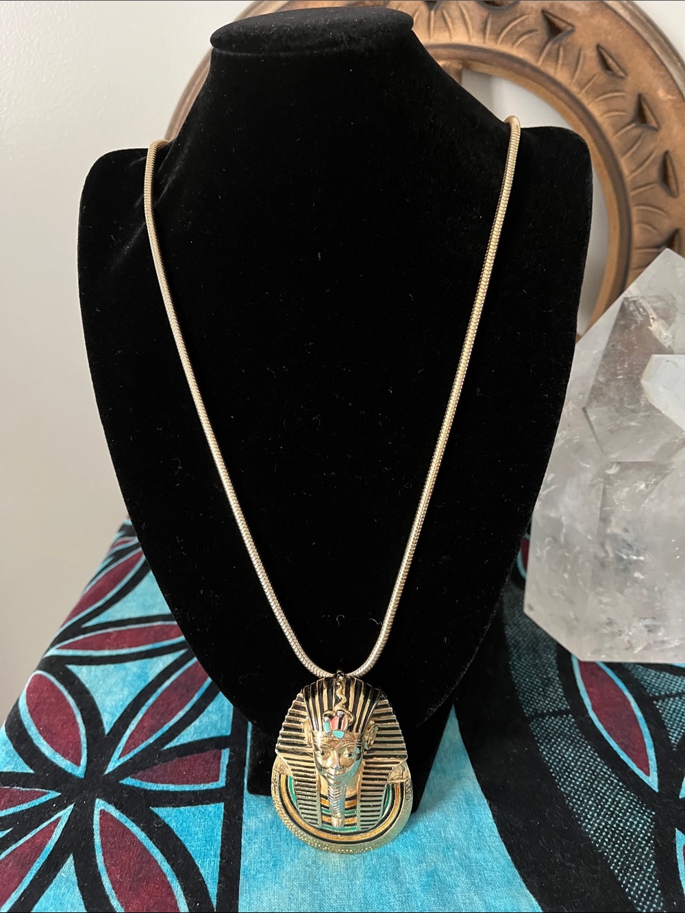 24” Eisenberg RARE 18K KING TUT Electroplated VTG historical EUC Collectible